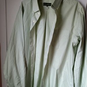EDDIE BAUER DRESS SHIRT. XLT